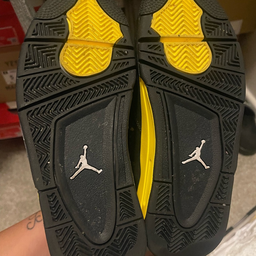 Retro 4 - Picture 6 of 7
